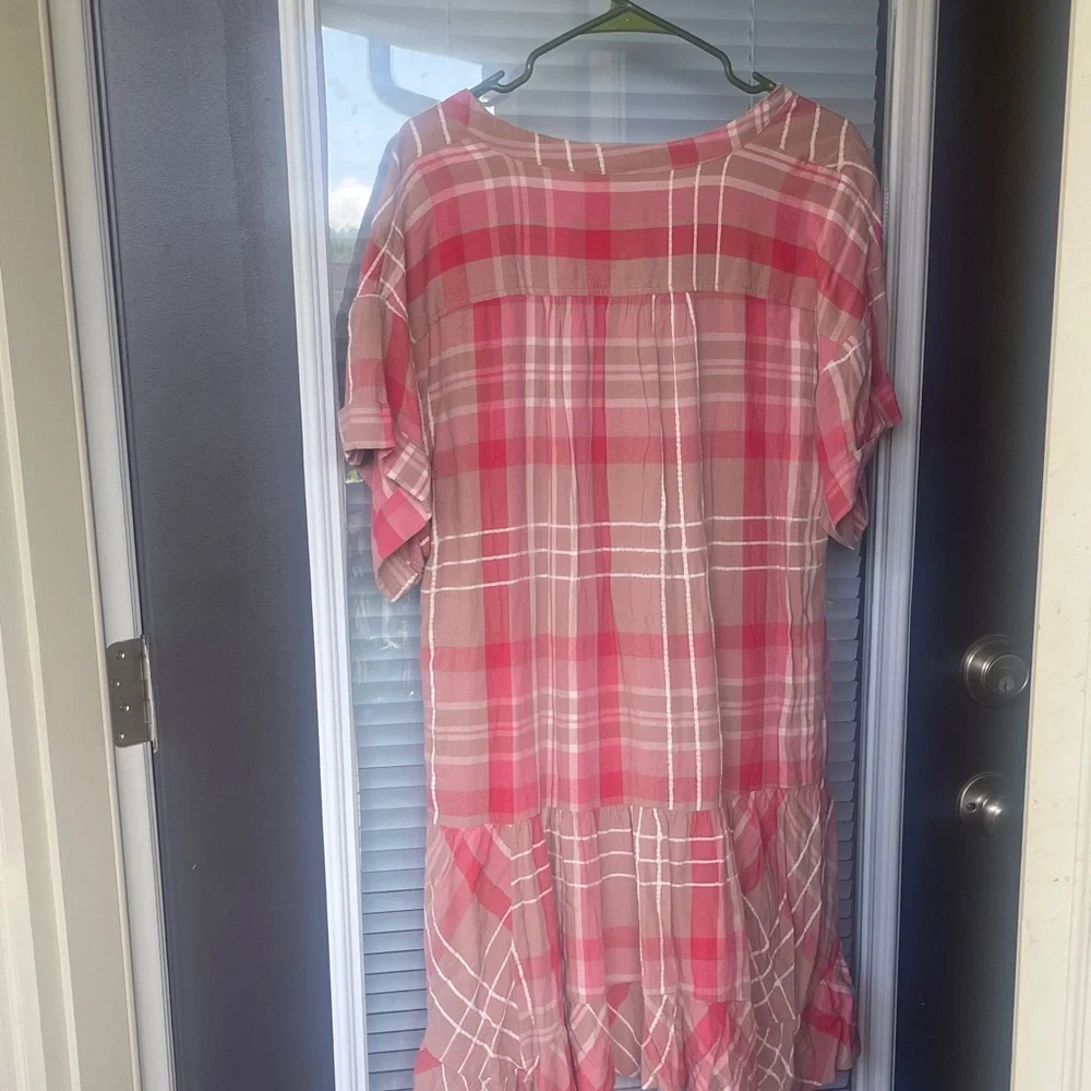 Free People Pink and tan Plaid V-Neck dress-M